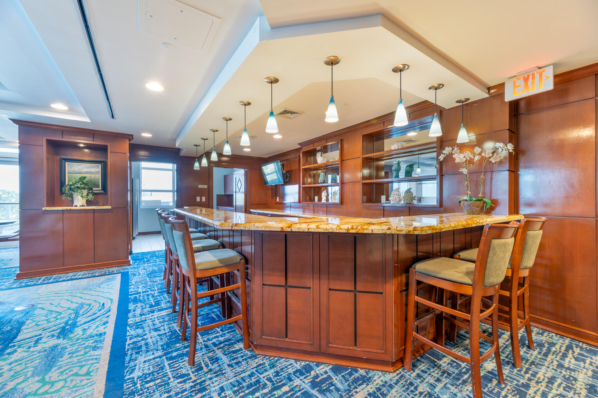 PORT CONDO - Residential