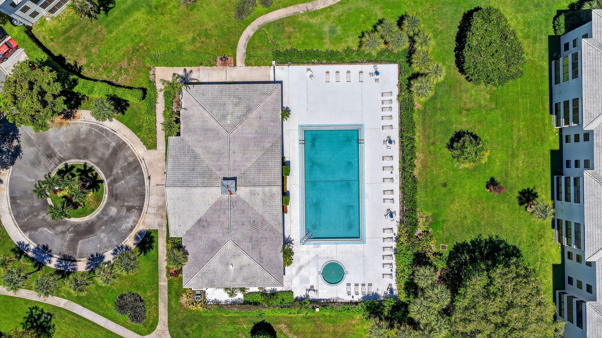 WHITEHALL CONDO OF THE LANDS OF THE PRESIDENT - Residential