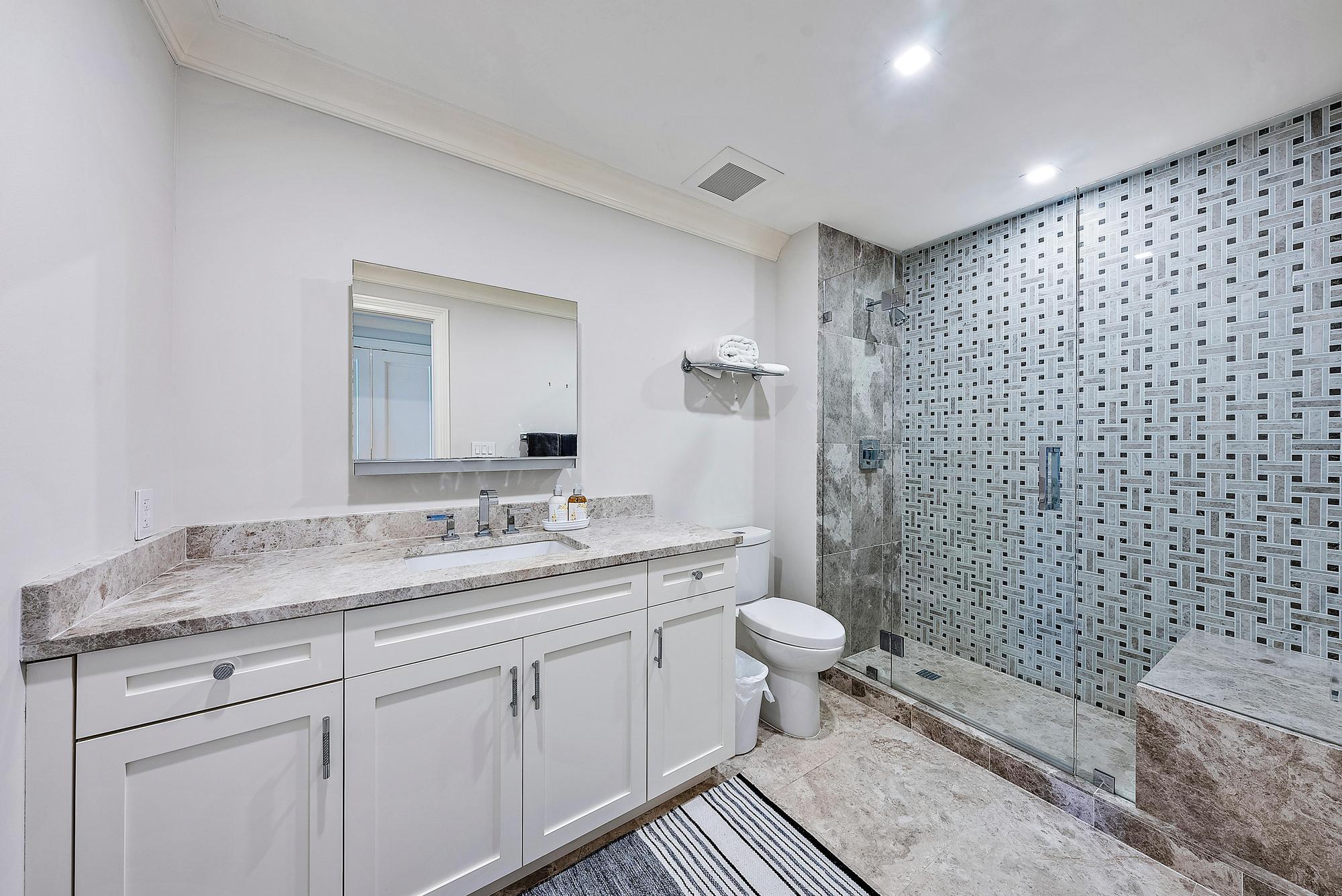 THREE HUNDRED OCEAN BLVD - Residential