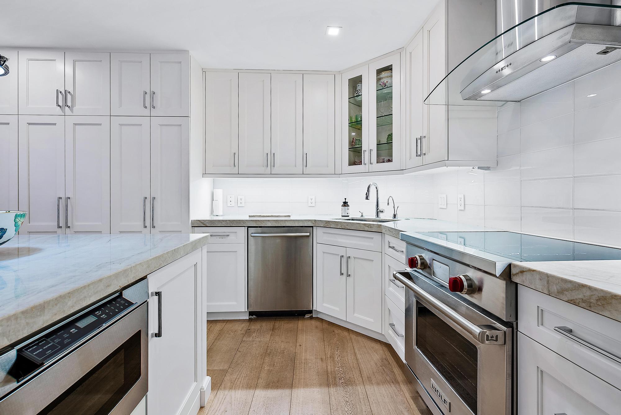 THREE HUNDRED OCEAN BLVD - Residential