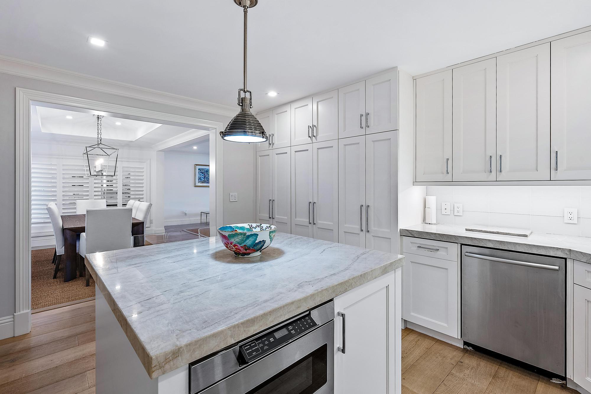 THREE HUNDRED OCEAN BLVD - Residential