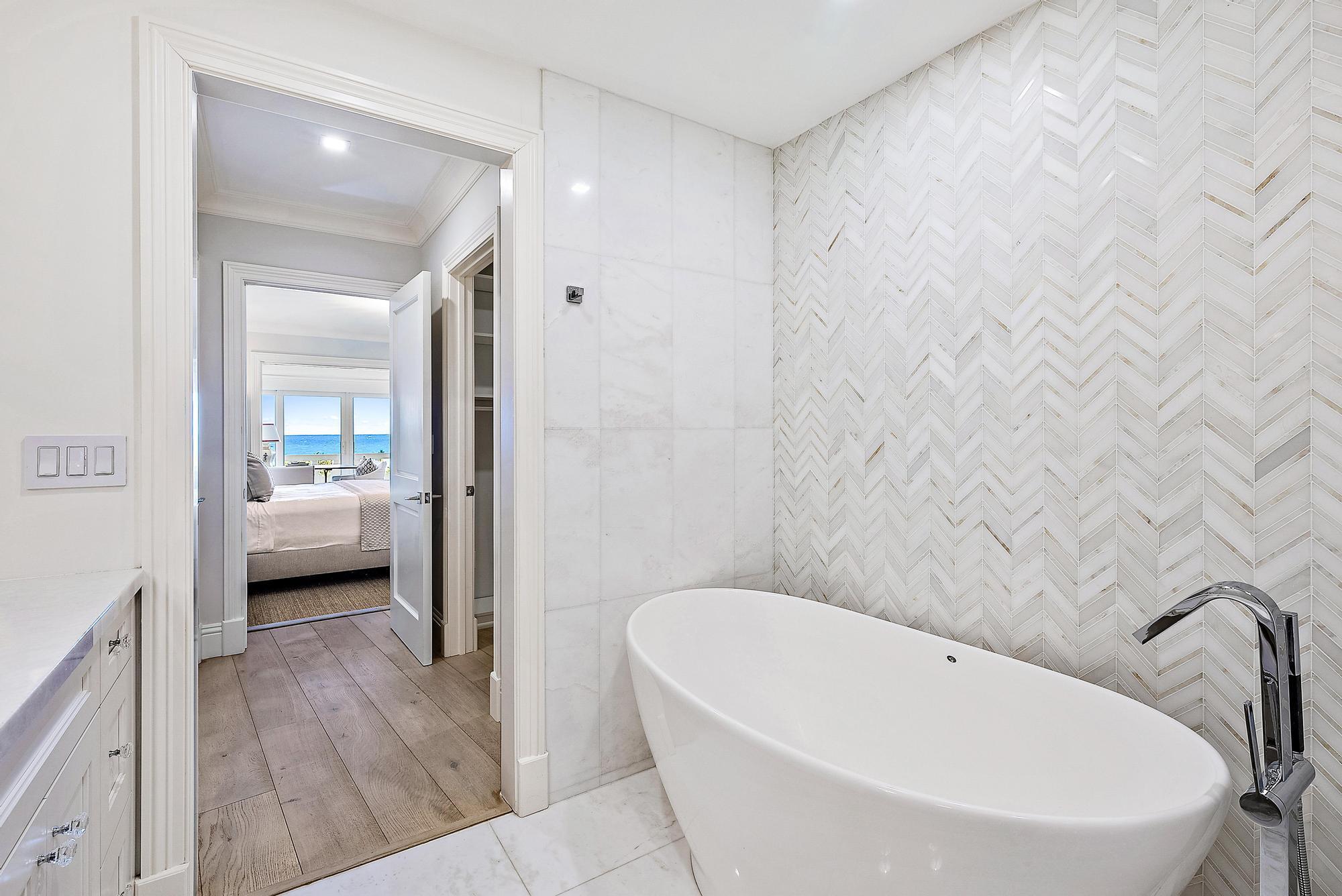 THREE HUNDRED OCEAN BLVD - Residential