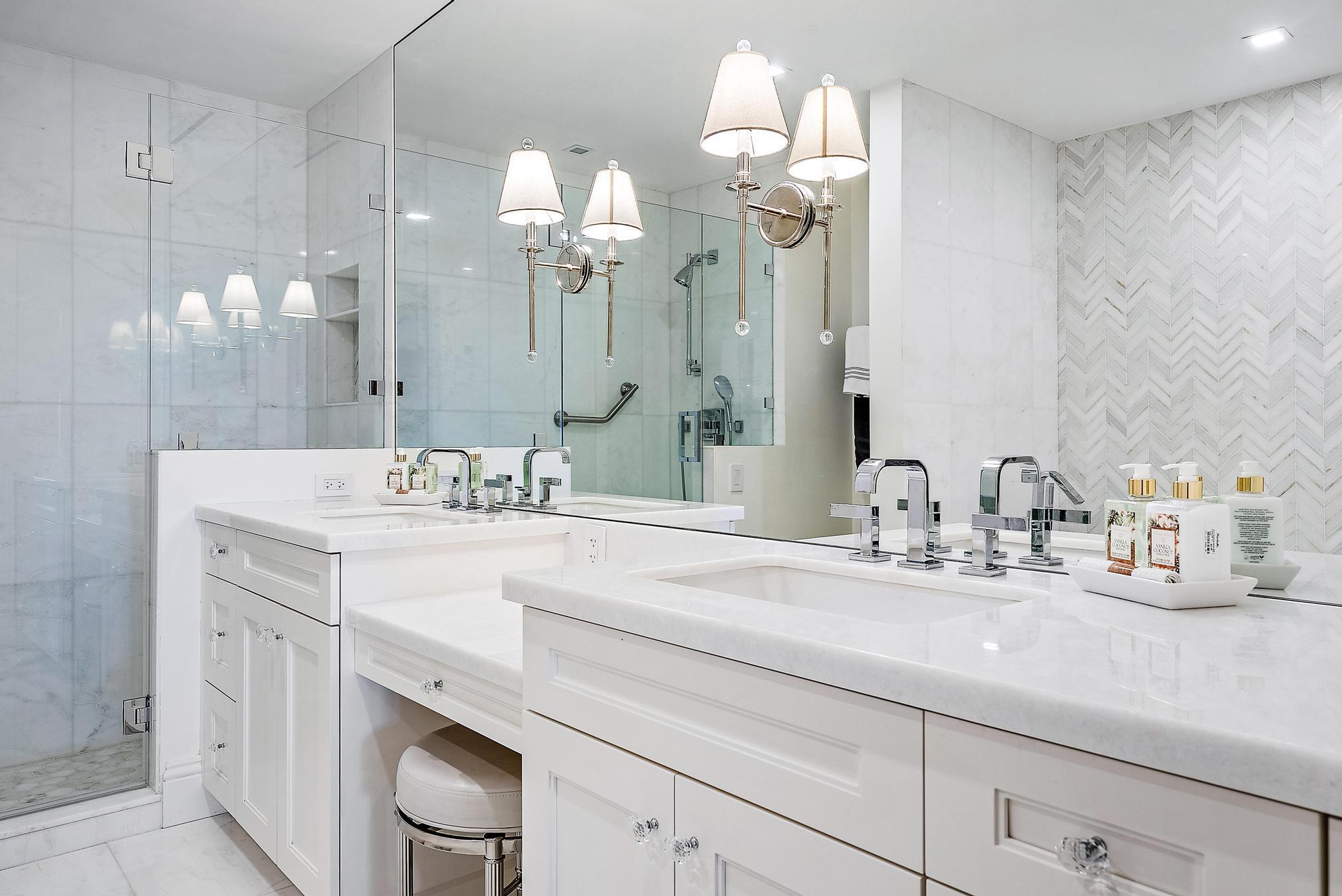 THREE HUNDRED OCEAN BLVD - Residential