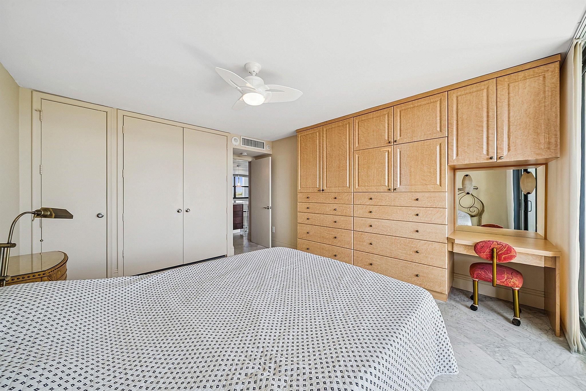 PLACIDO MAR CONDO - Residential