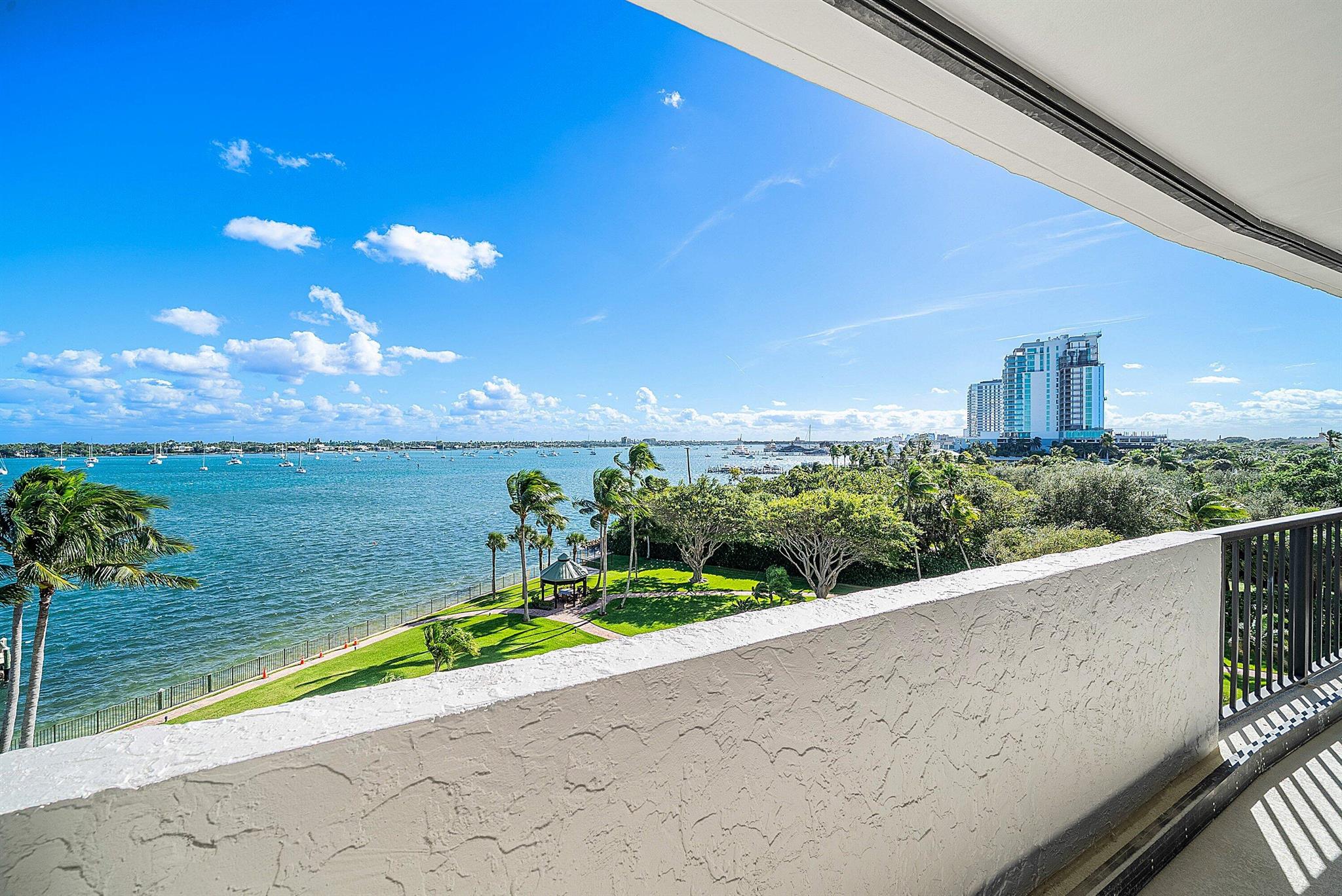 PLACIDO MAR CONDO - Residential