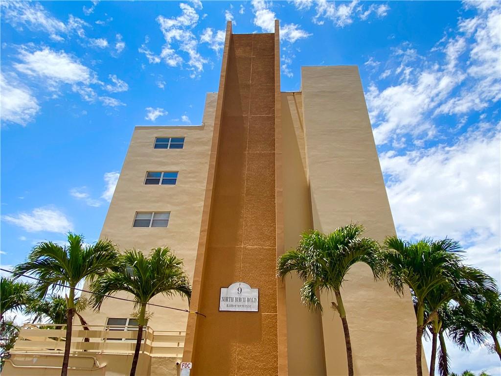 HARBOR HOUSE EAST - Residential