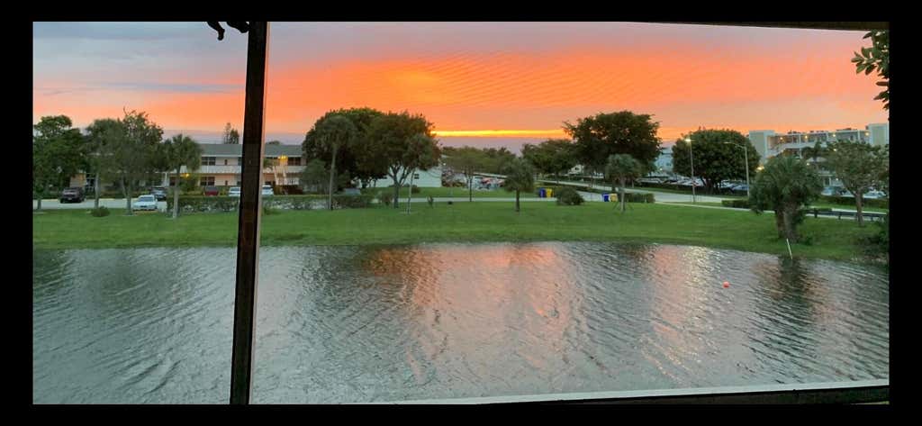 Photo of 17 Berkshire A, West Palm Beach, FL 33417 (MLS # R10923673)
