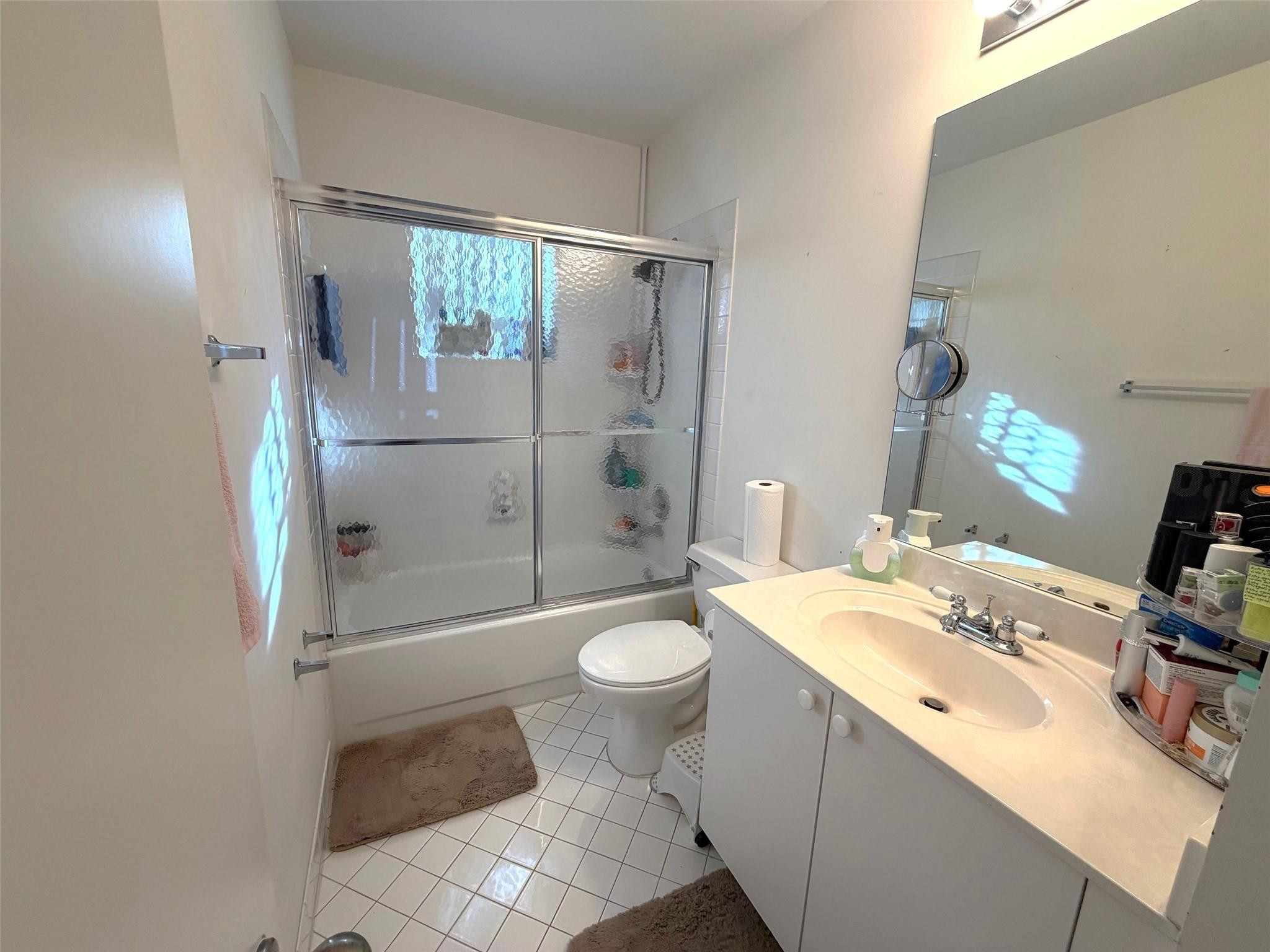 THE FALLS - Residential