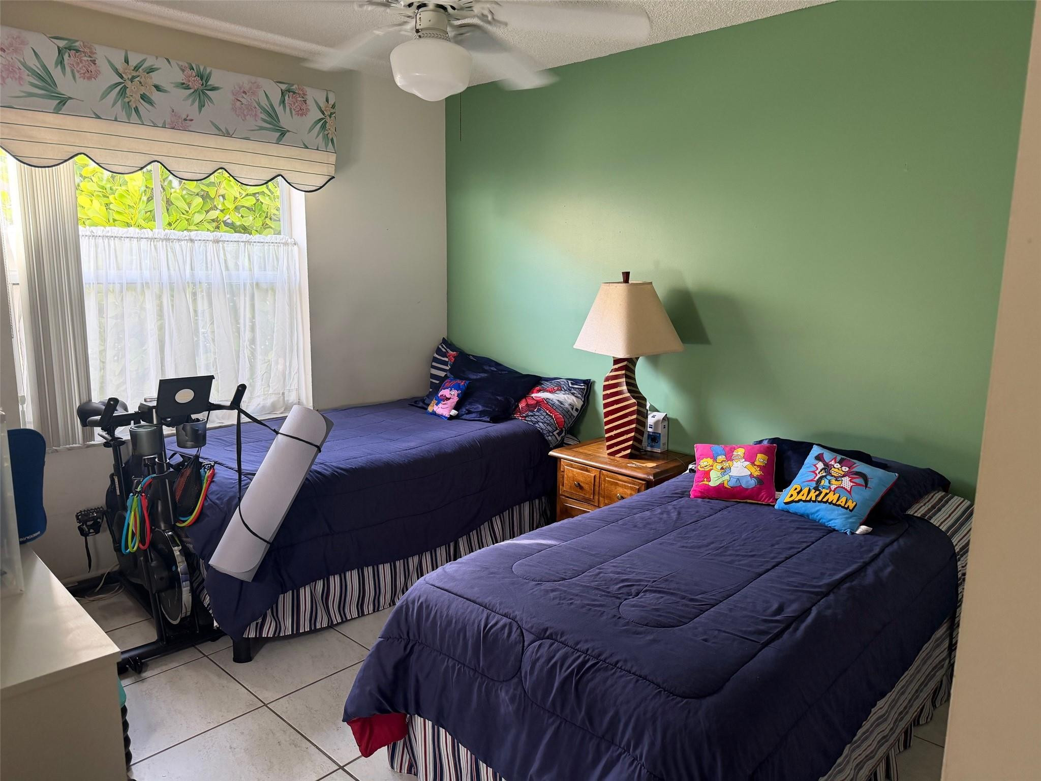 THE FALLS - Residential