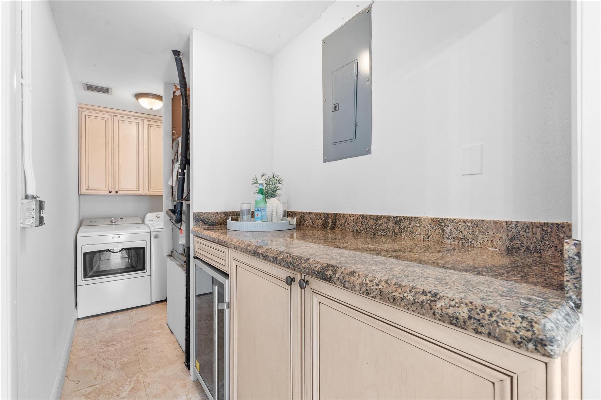 Coral Ridge Isles 45-47 B - Residential