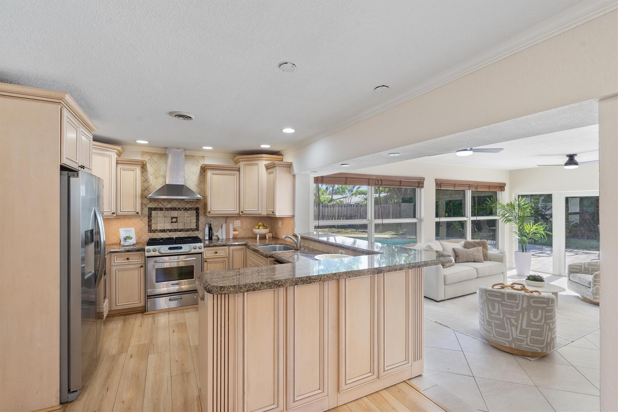 Coral Ridge Isles 45-47 B - Residential