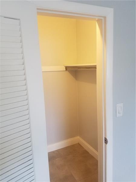 Oakland Manors Amd - Residential Lease