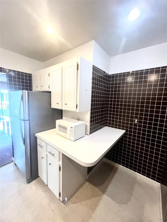 Imperial Point Colonnades - Residential