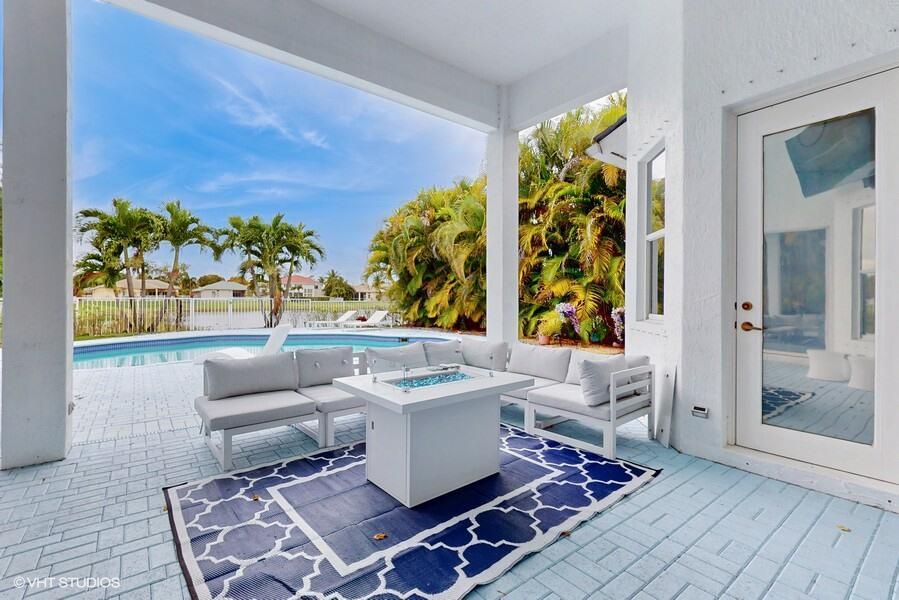 ISLES AT WELLINGTON 3 - Residential Lease