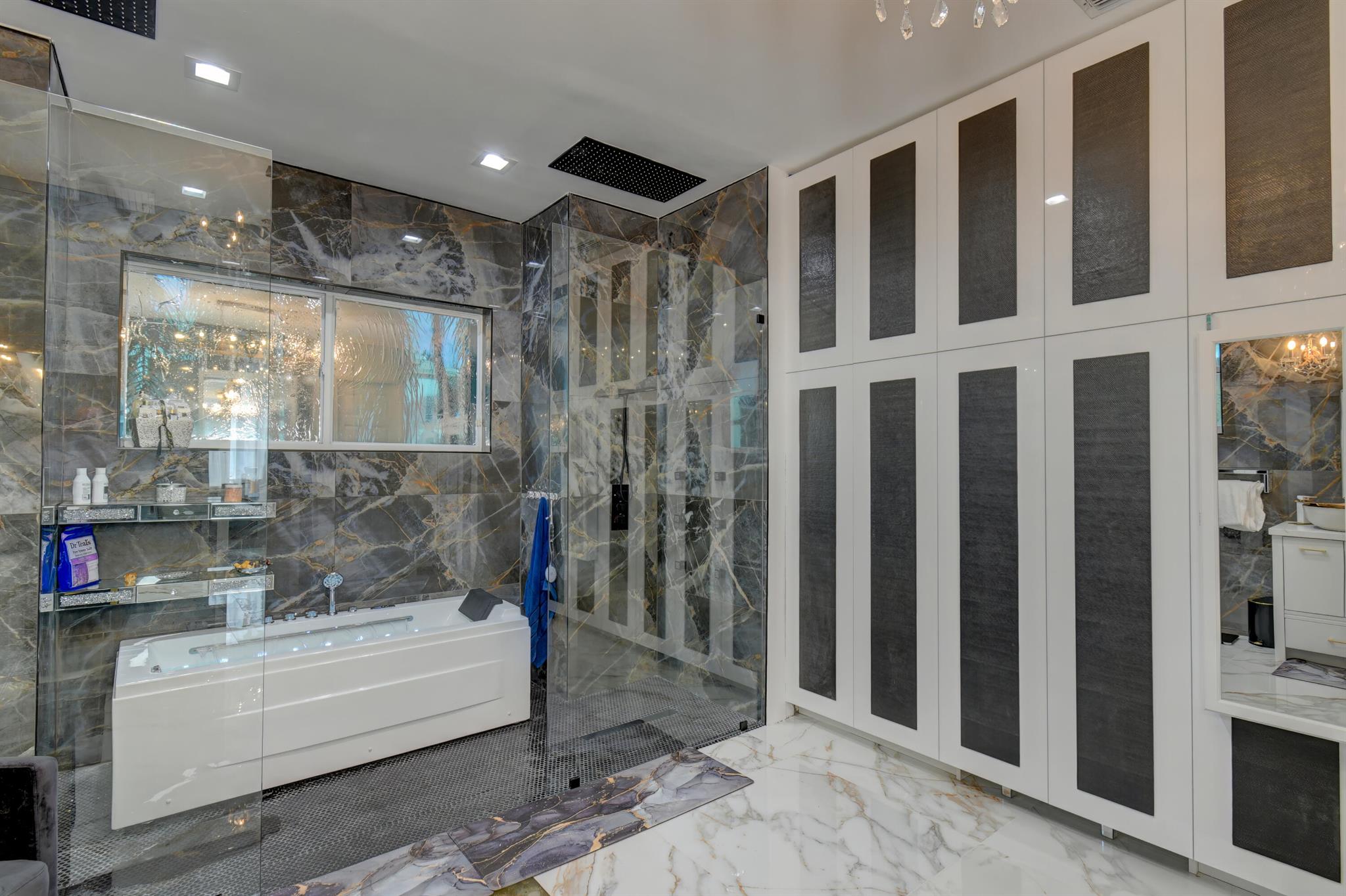 ISLES AT WELLINGTON 3 - Residential Lease