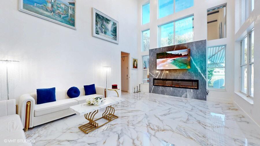 ISLES AT WELLINGTON 3 - Residential Lease