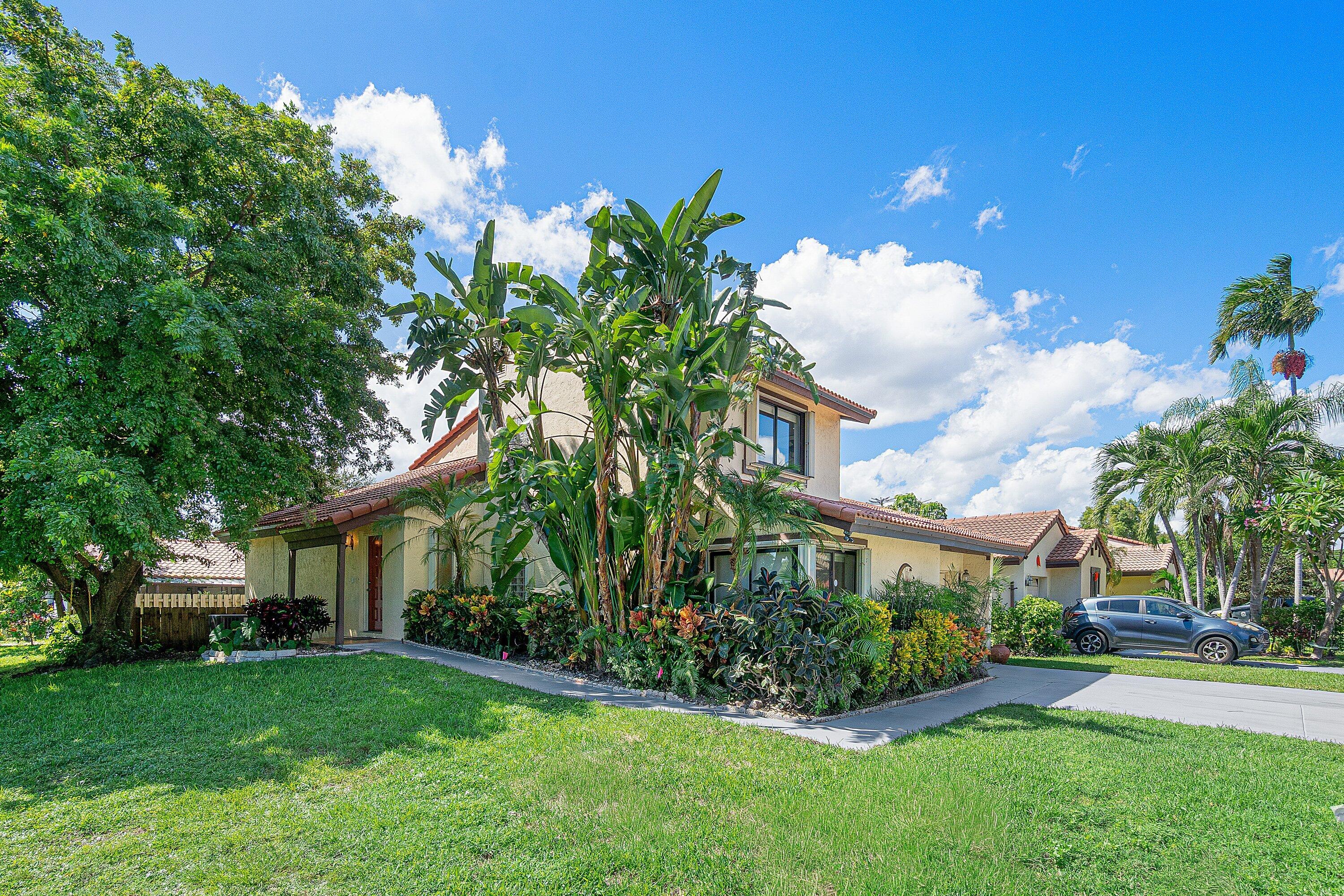 2810 SAND PINES Court