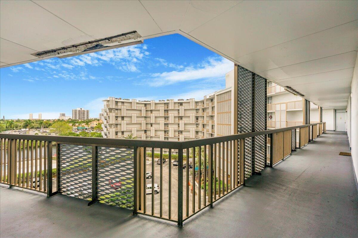 ENSENADA CONDO BLDG E-II - Residential