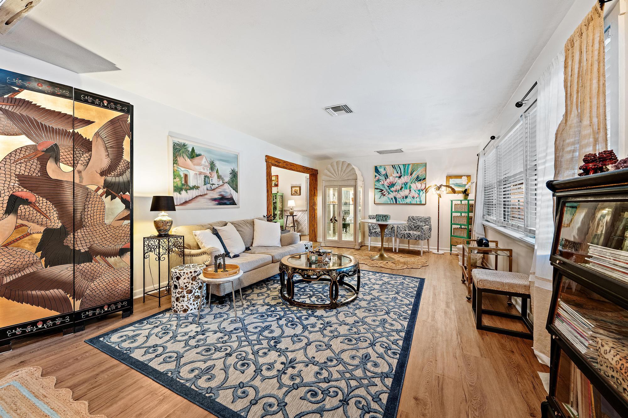 5654 SE Orange Blossom Trail