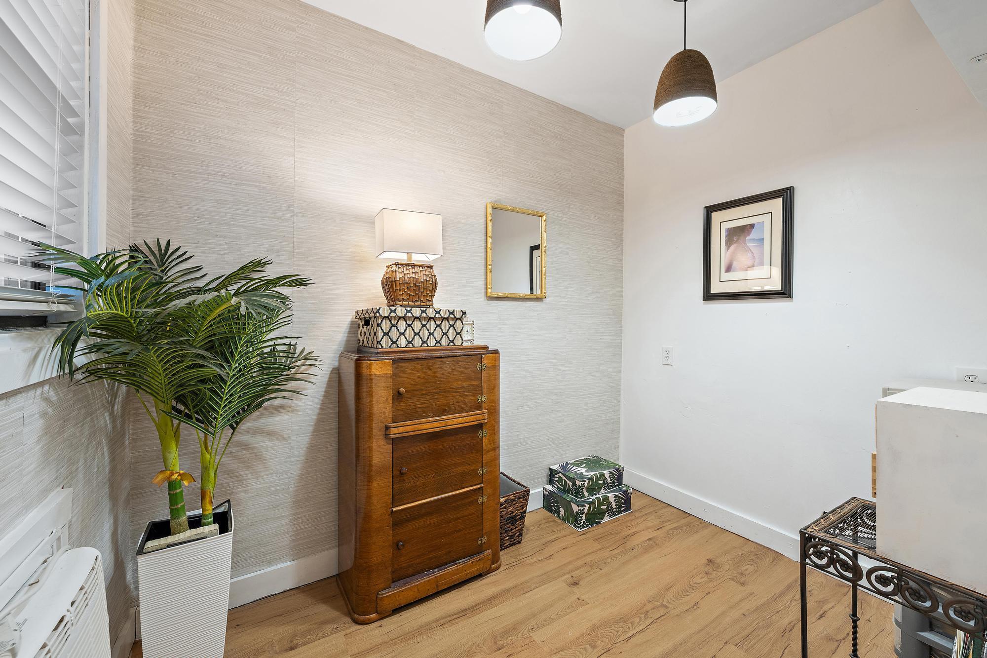 POINCIANA GARDENS - Residential