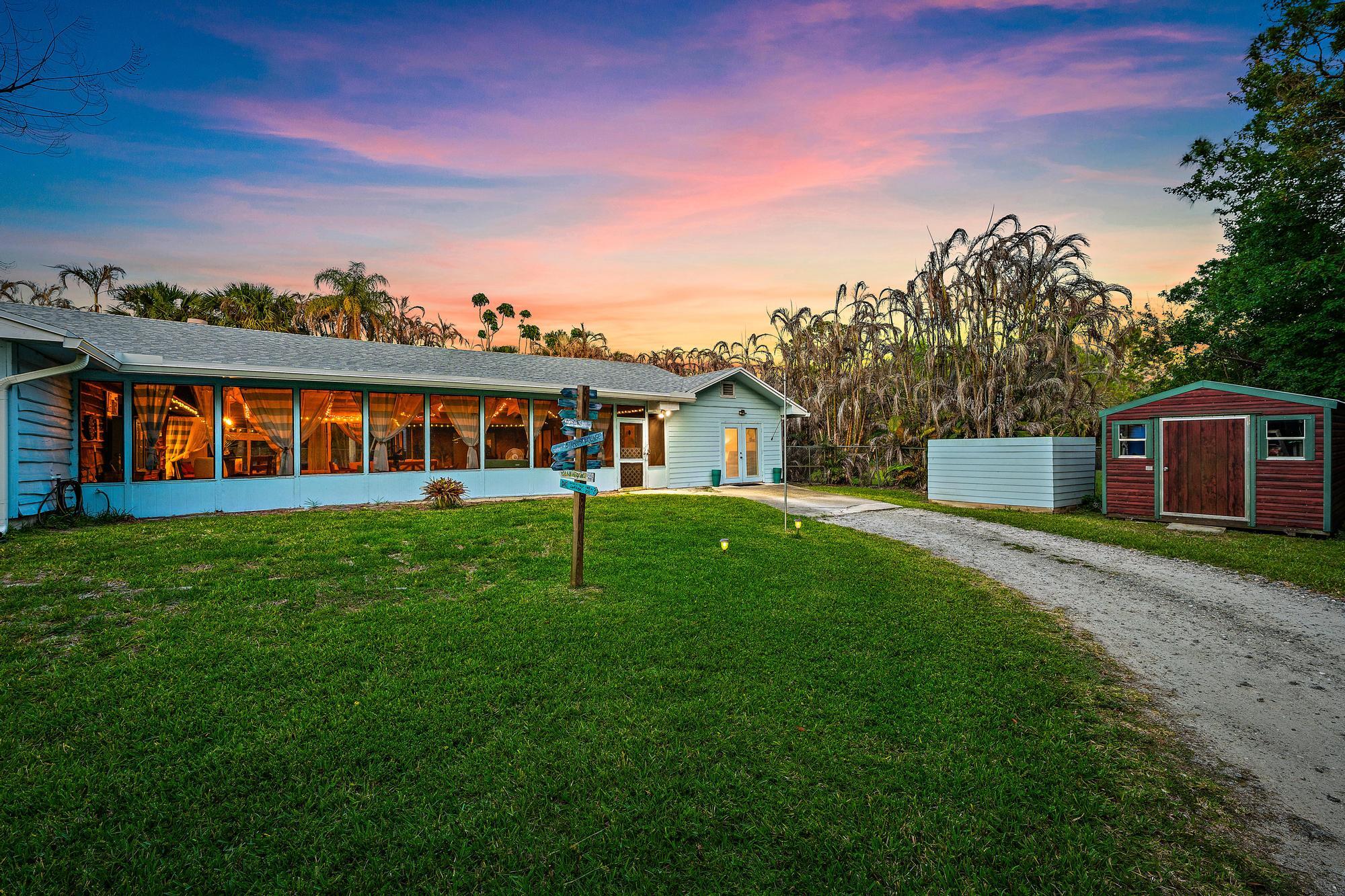 POINCIANA GARDENS - Residential