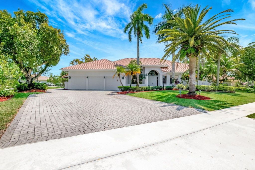 Photo of 10535 Stonebridge Boulevard, Boca Raton, FL 33498 (MLS # R11082867)