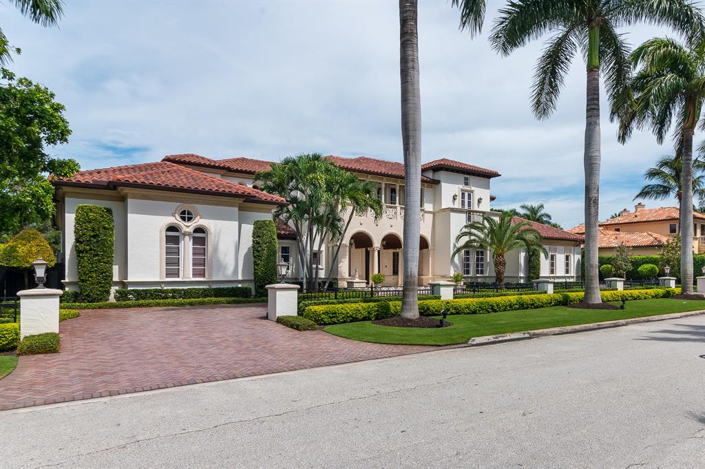 Royal Palm Yacht and Coun - Residential