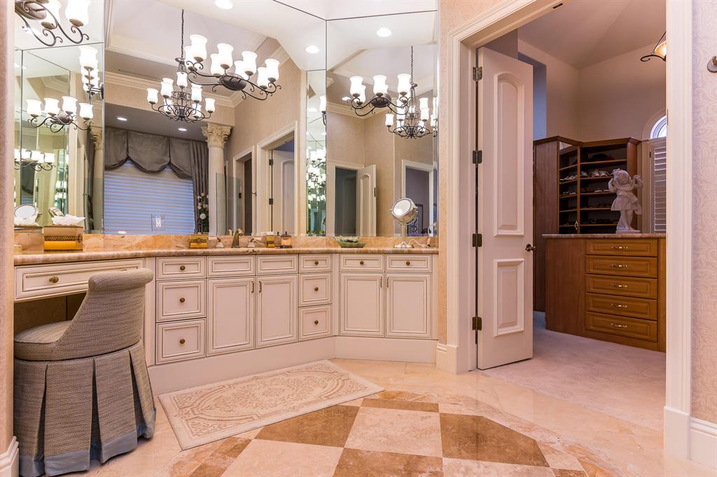 Royal Palm Yacht and Coun - Residential