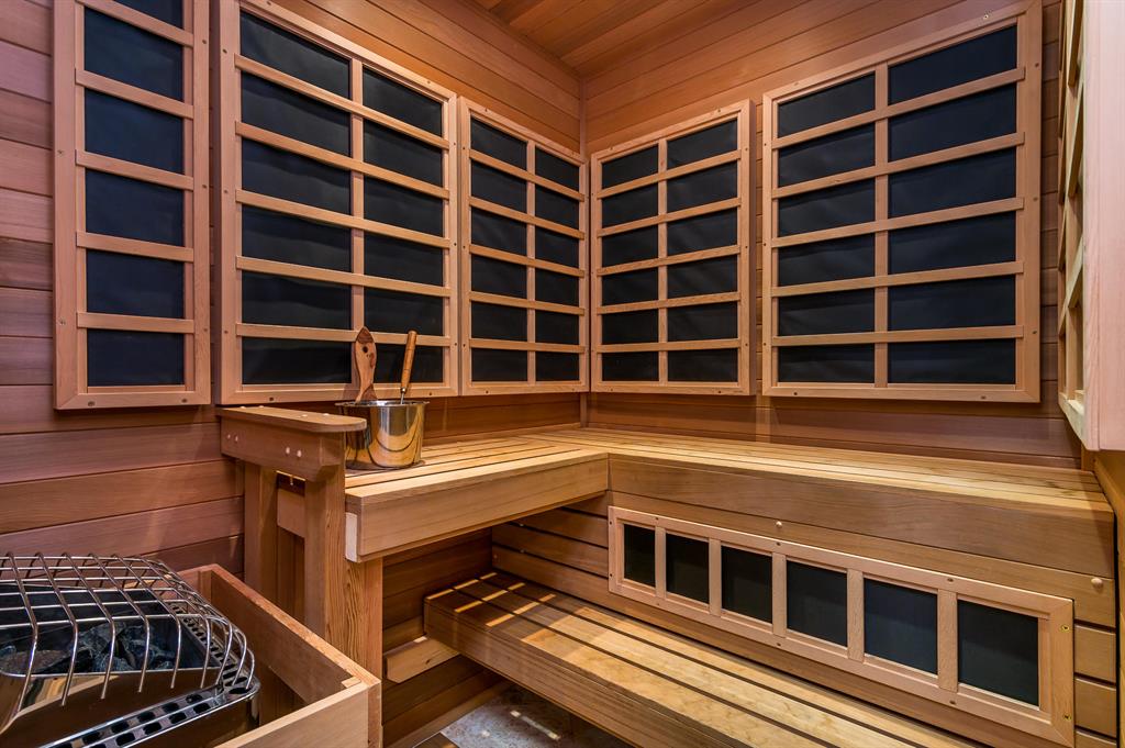 Royal Palm Yacht and Coun - Residential