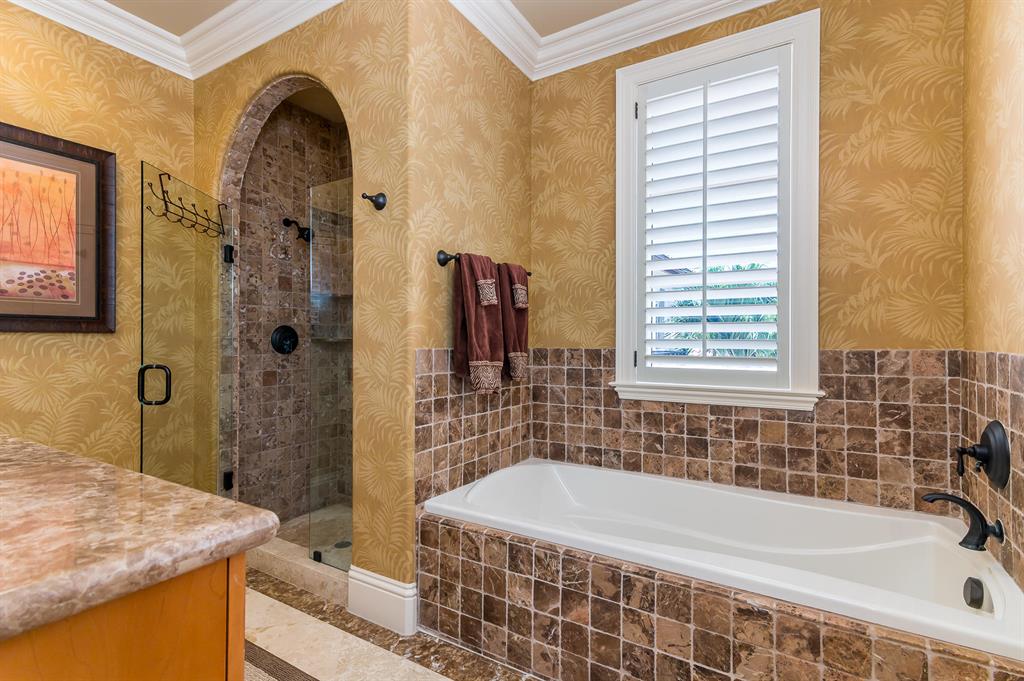 Royal Palm Yacht and Coun - Residential