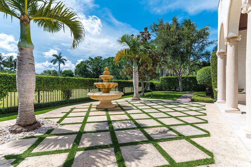 Royal Palm Yacht and Coun - Residential