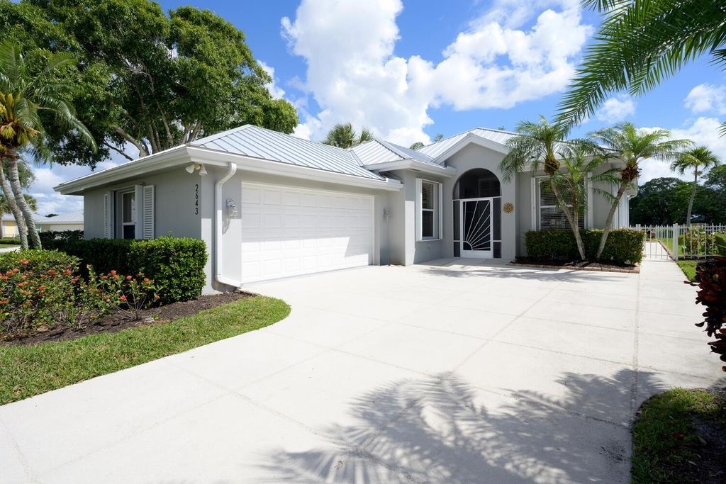 Photo of 2643 SW Greenwich Way, Palm City, FL 34990 (MLS # R10983175)