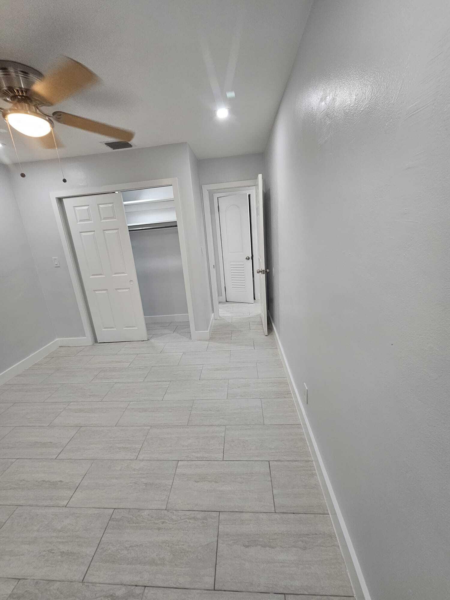 FLORAL HEIGHTS - Residential Lease