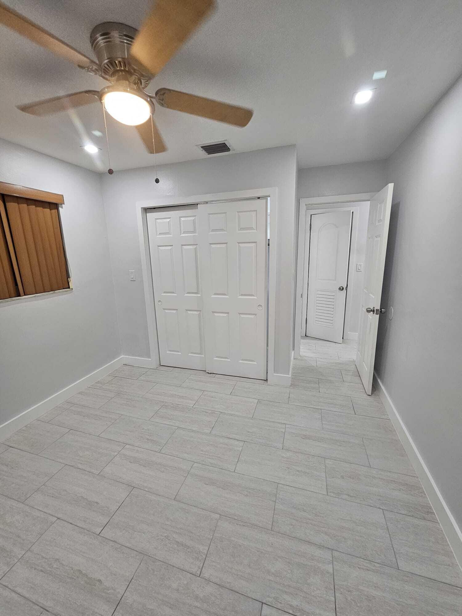 FLORAL HEIGHTS - Residential Lease