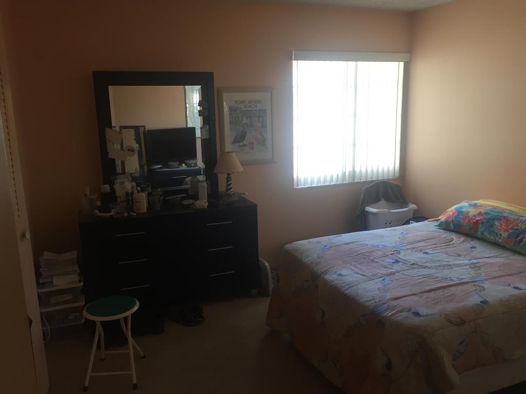 Lakeside Village - Residential Lease