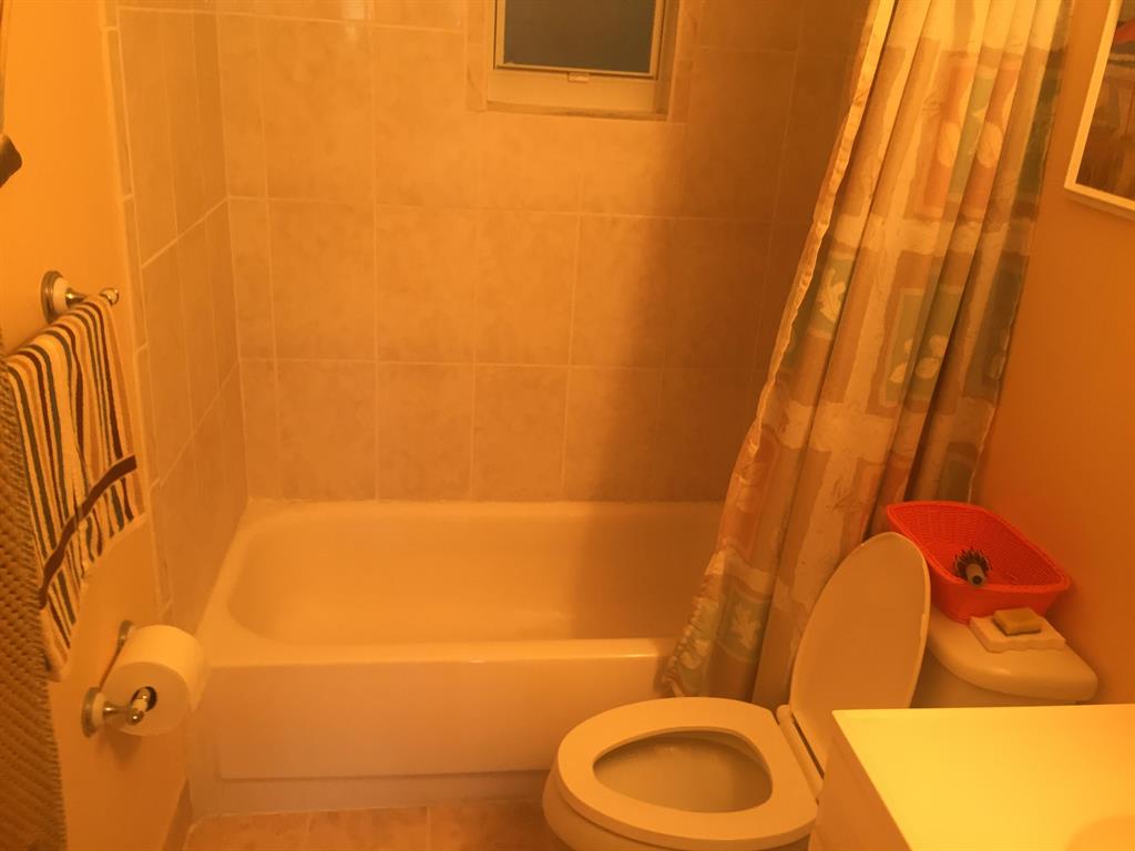 Lakeside Village - Residential Lease