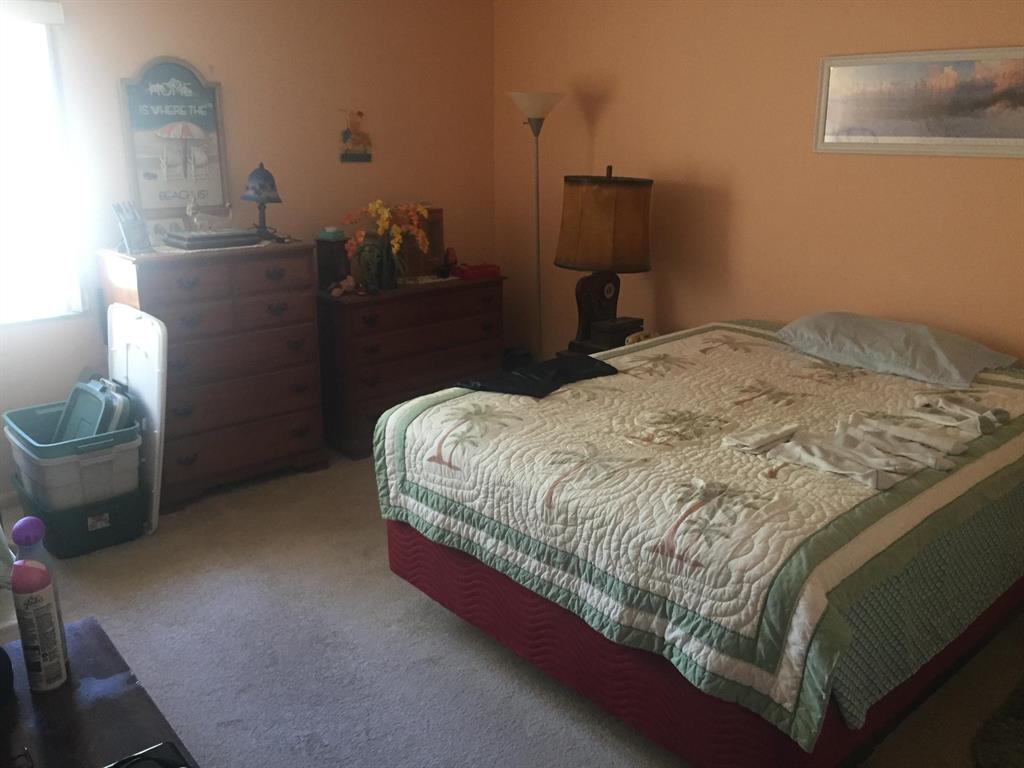 Lakeside Village - Residential Lease