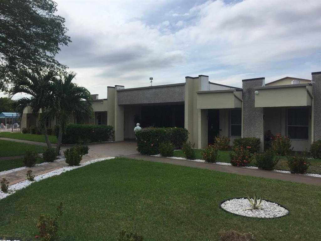 Lakeside Village - Residential Lease