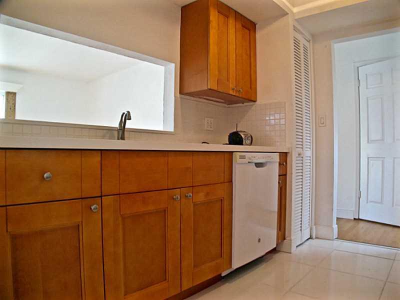 NORTH LAUDERDALE VILLAGE - Residential