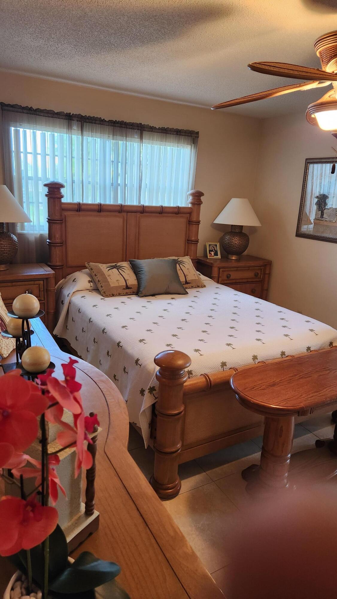 ANDOVER CONDOS - Residential