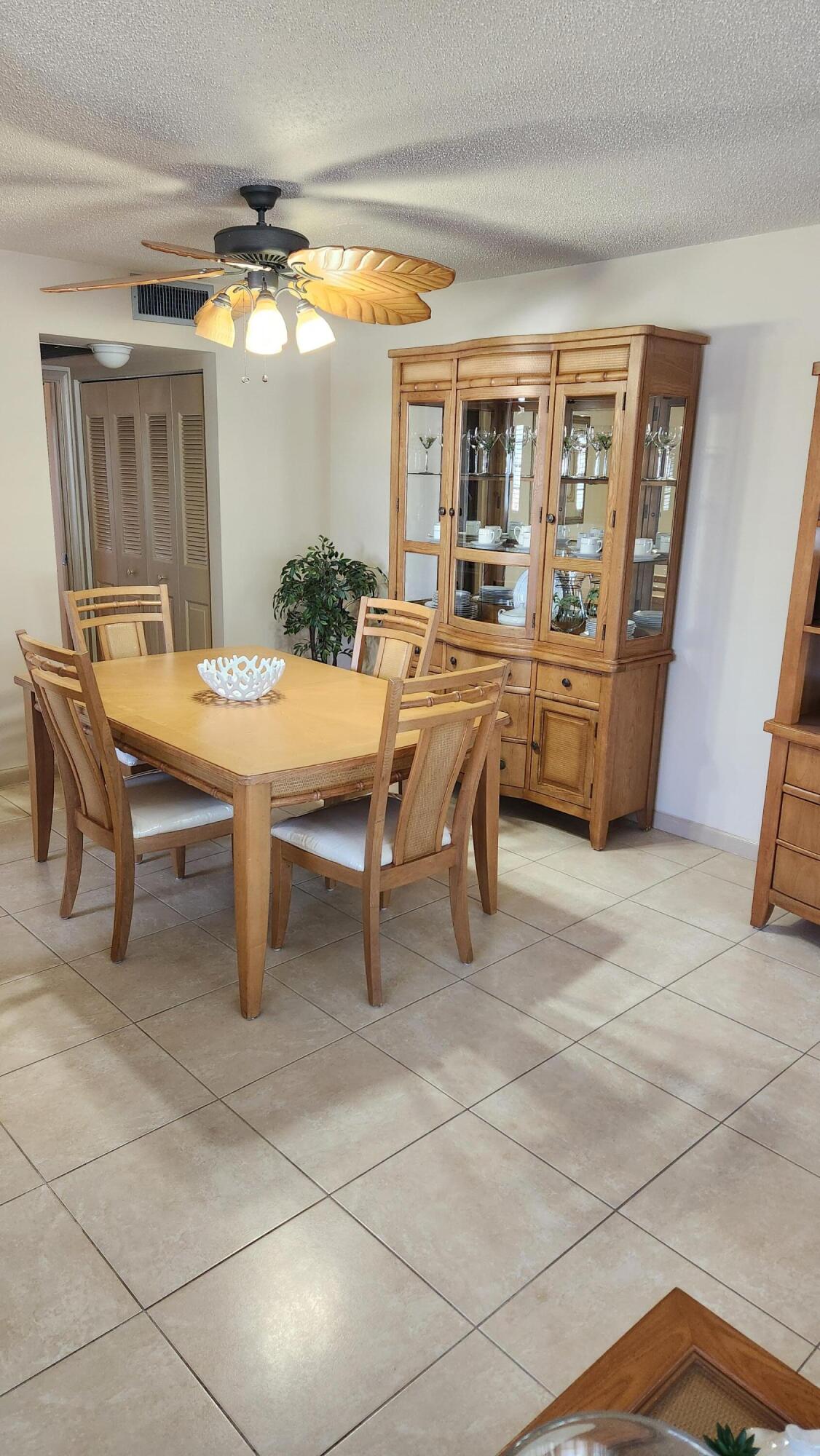 ANDOVER CONDOS - Residential