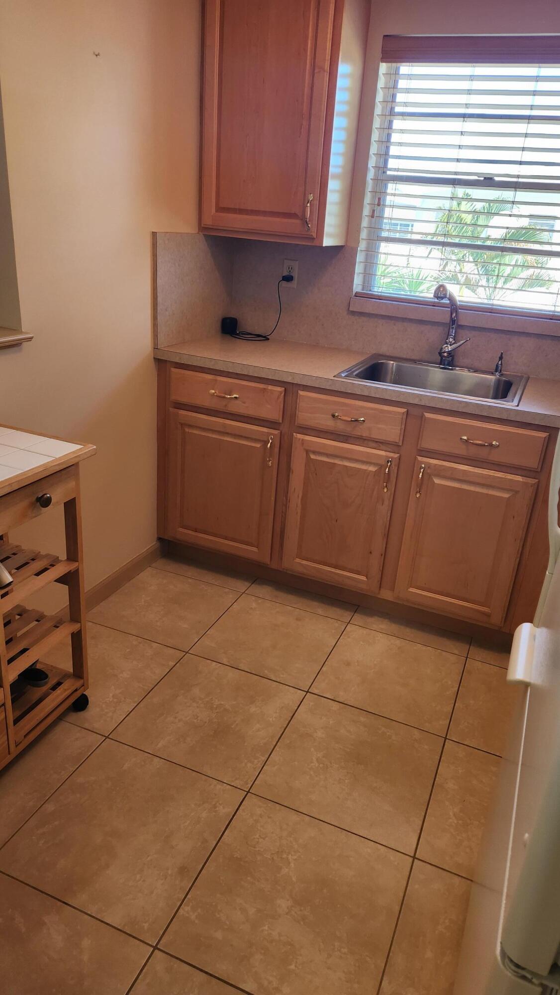 ANDOVER CONDOS - Residential