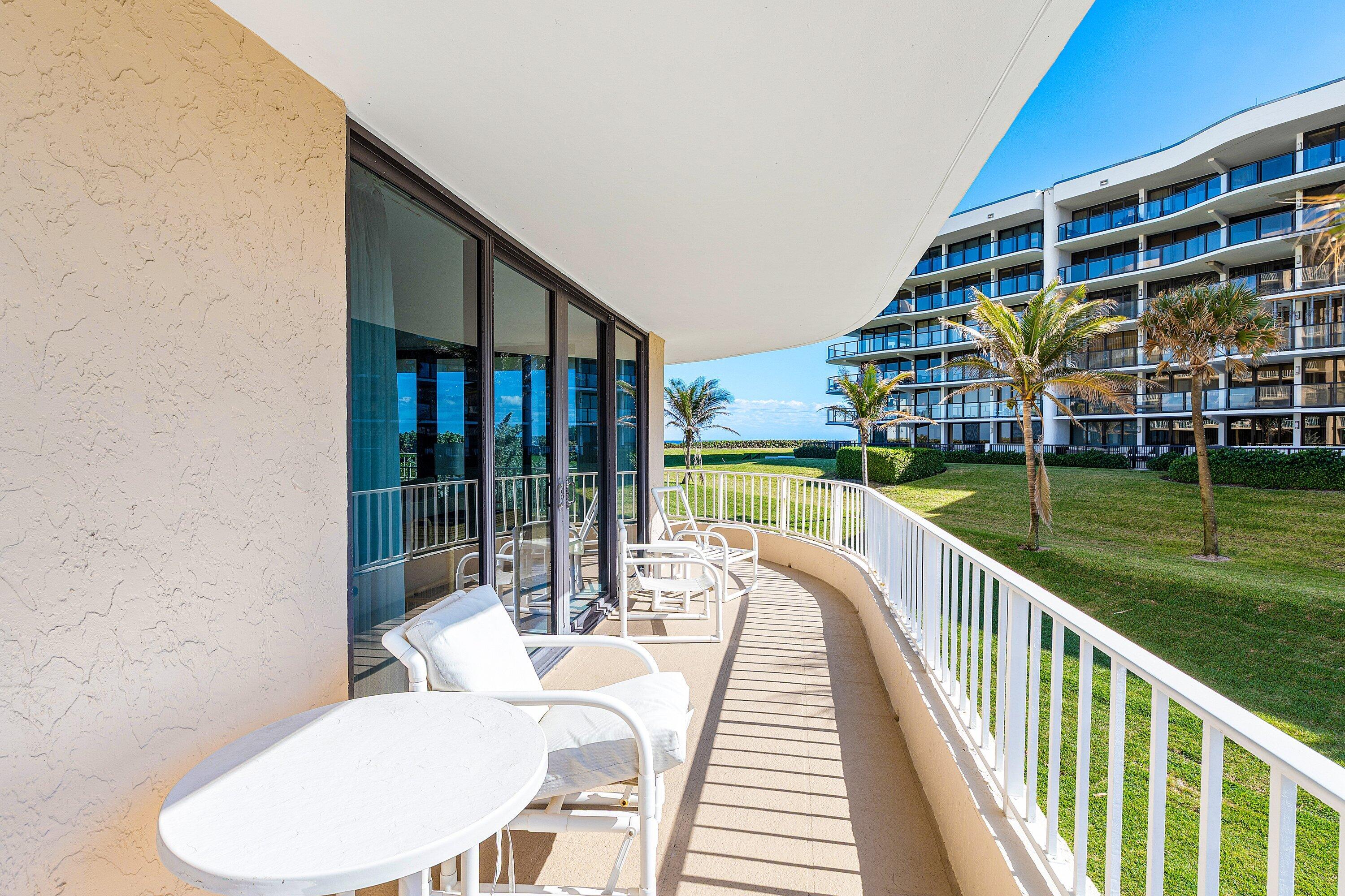 ATRIUMS OF PALM BEACH CONDO - Residential