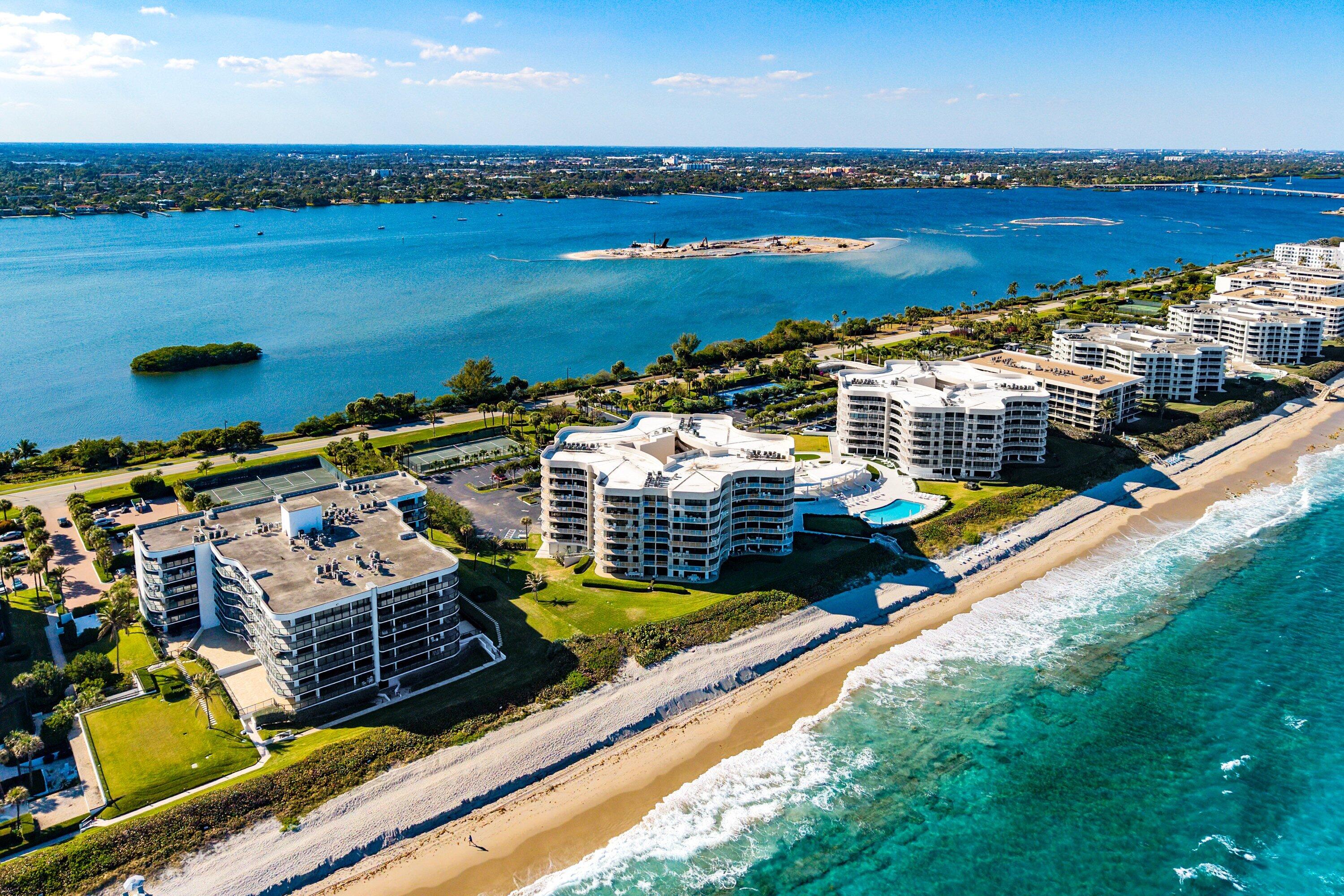 ATRIUMS OF PALM BEACH CONDO - Residential