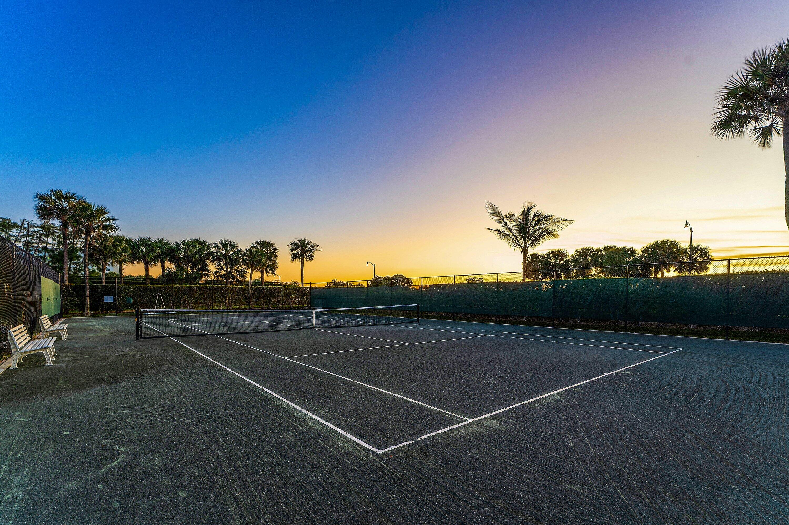 ATRIUMS OF PALM BEACH CONDO - Residential