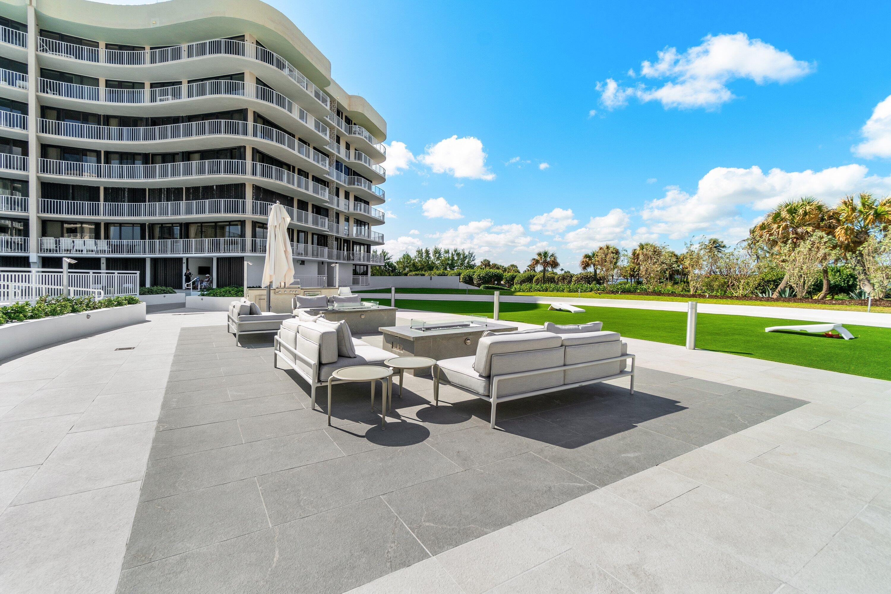 ATRIUMS OF PALM BEACH CONDO - Residential