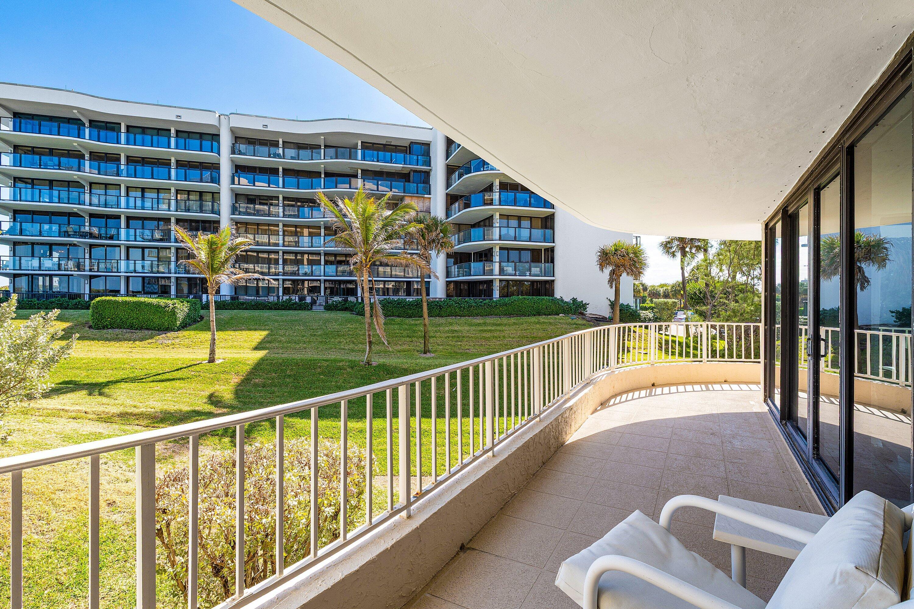 ATRIUMS OF PALM BEACH CONDO - Residential