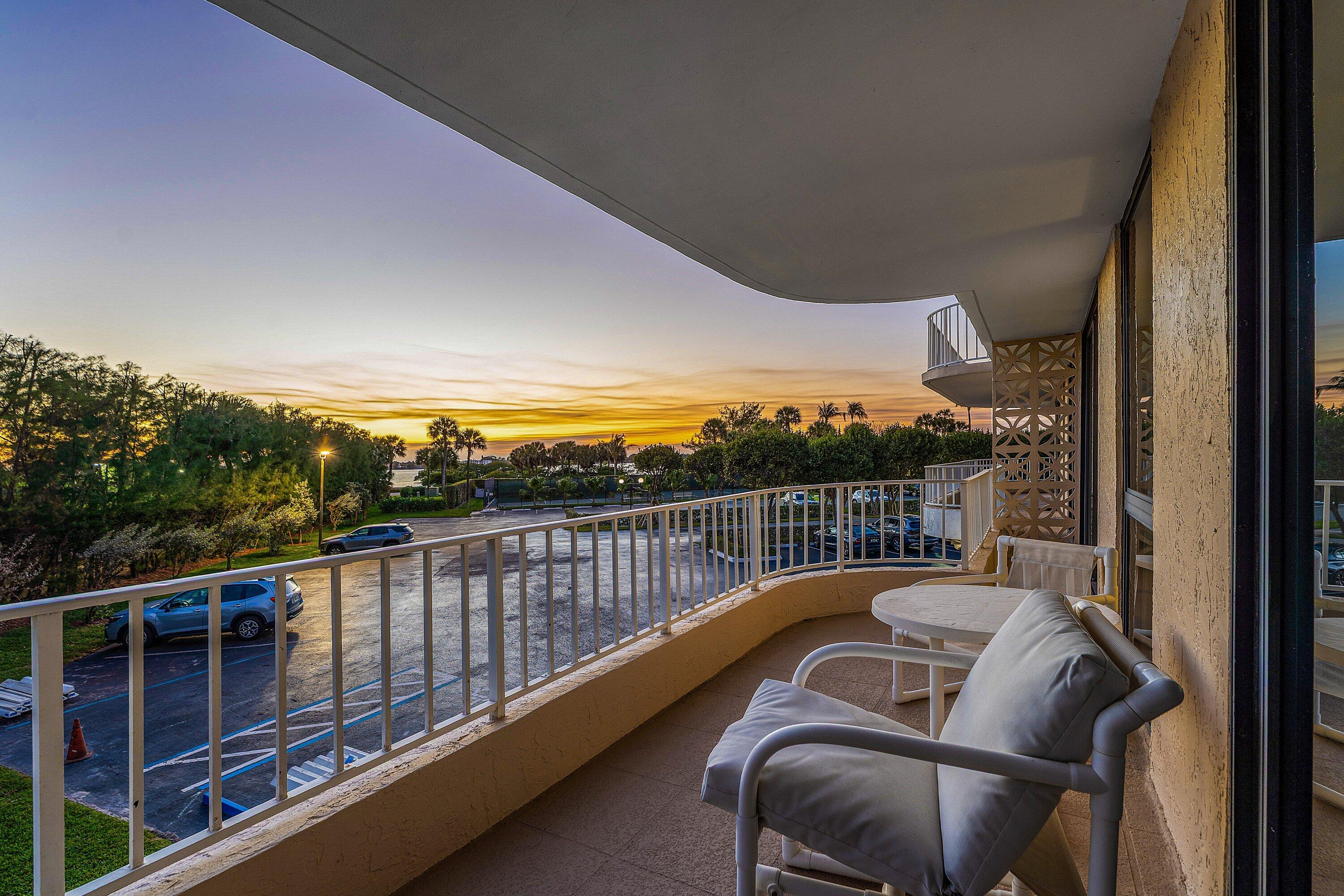 ATRIUMS OF PALM BEACH CONDO - Residential