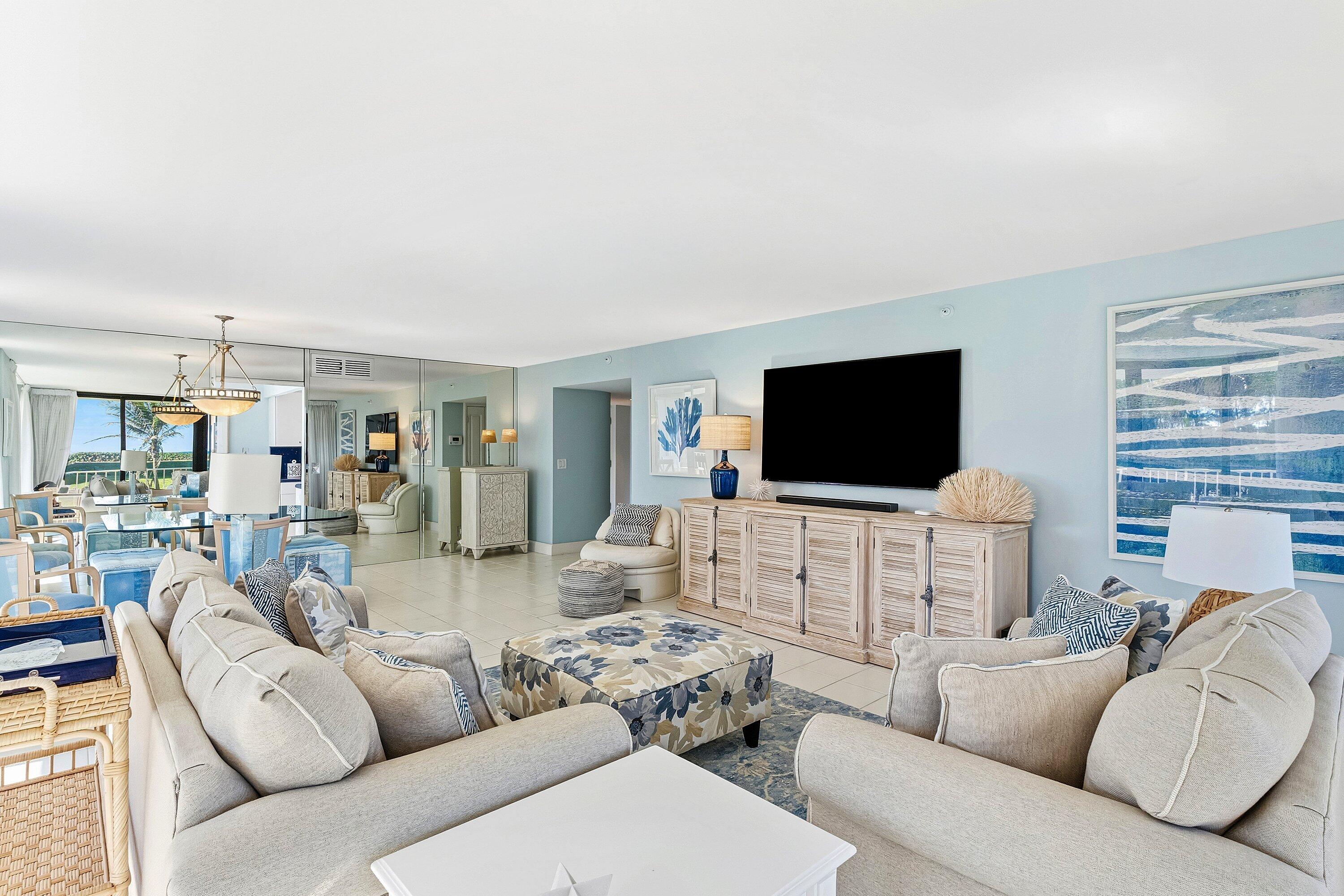 ATRIUMS OF PALM BEACH CONDO - Residential