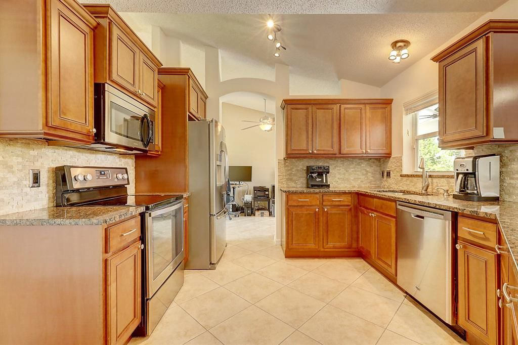 Photo of 308 SE Husted Terrace Ter, Port St Lucie, FL 34983 (MLS # R10803580)